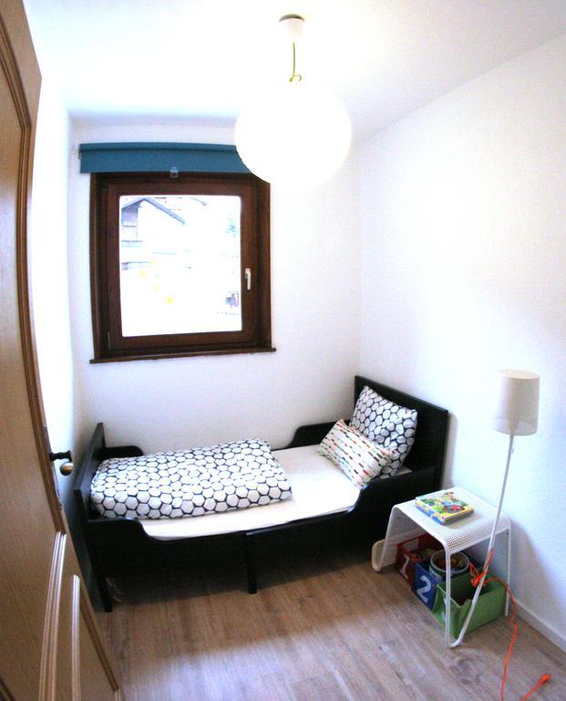 Family Friendly Chalet - Central With Beautiful Mountain Views เซเฟลด์ อิน ทิโรล ภายนอก รูปภาพ