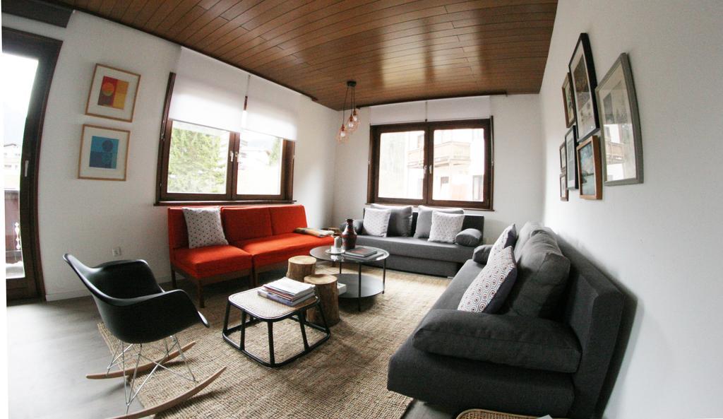 Family Friendly Chalet - Central With Beautiful Mountain Views เซเฟลด์ อิน ทิโรล ภายนอก รูปภาพ